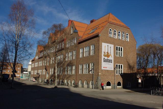 Guitars – the Museum